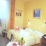 Pankrac 3*