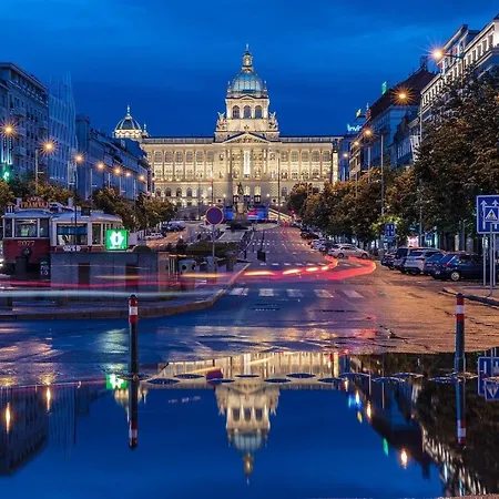 Pankrac Отель 3*