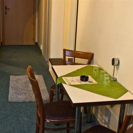 Pankrac Отель
